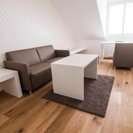 Helvetia Apartment *