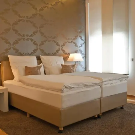 Helvetia Apartment *