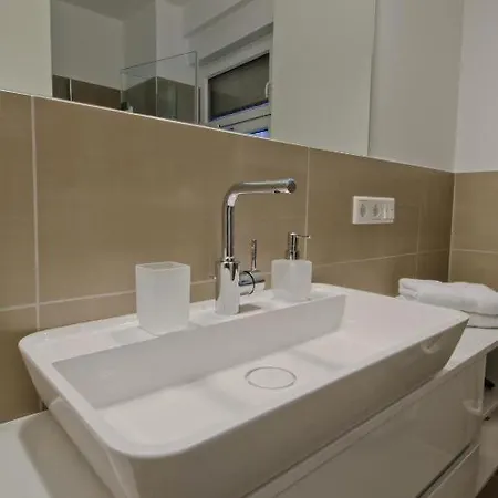 Helvetia Apartment
