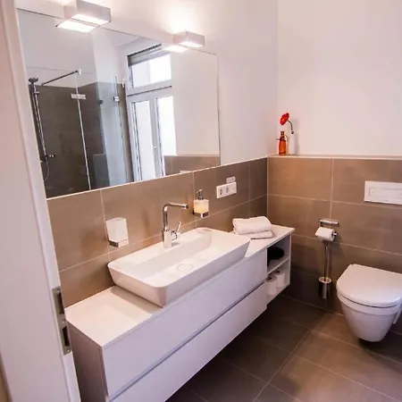 Apartment Helvetia Düsseldorf
